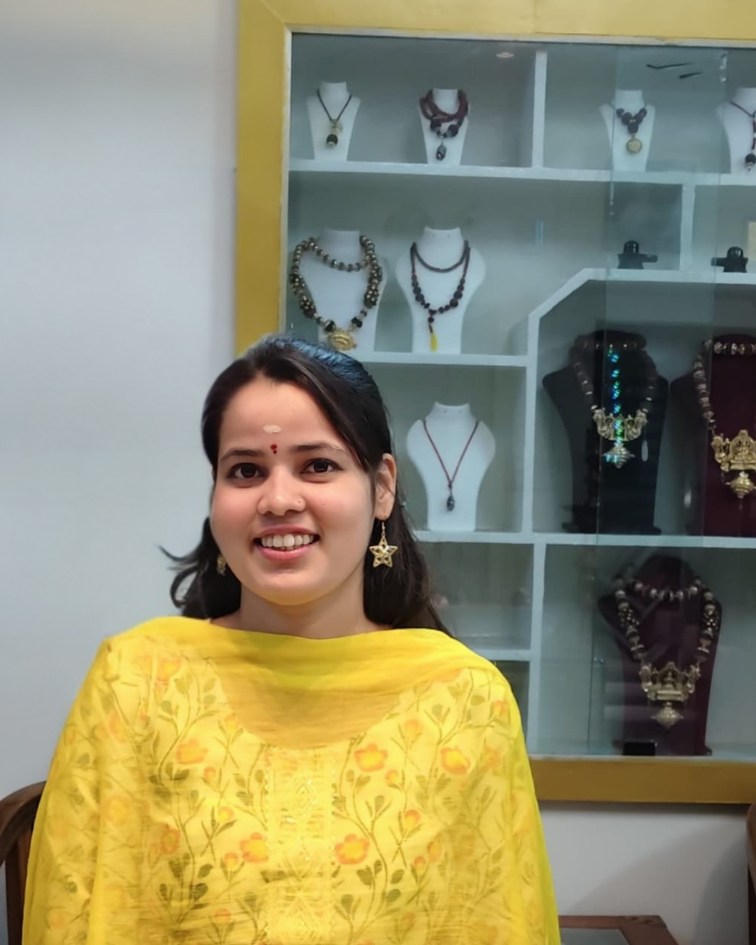 RudraTree Gemstones & Rudraksha 84 Saritha